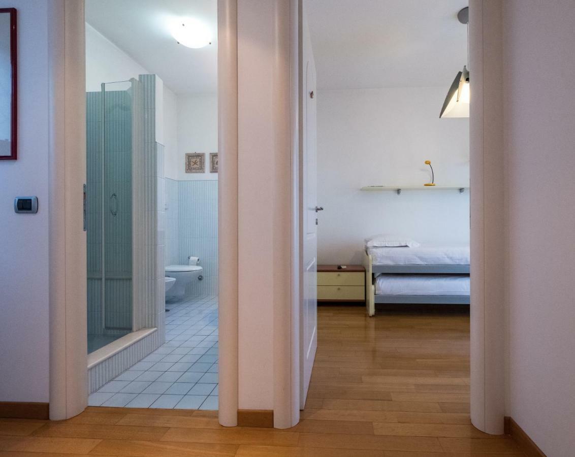 L'Ippocampo Guest House Sabaudia Kültér fotó